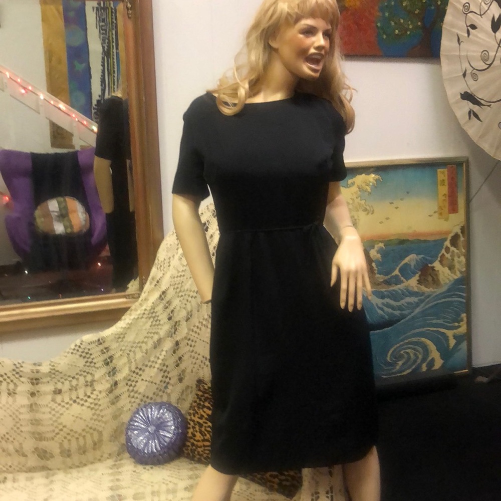 VINTAGE MALIA OF HAWAII BLACK DRESS SIZE 8/10 EXCELLENT CONDITION